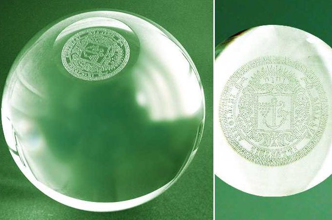 Glaskugel mit Gravur Image