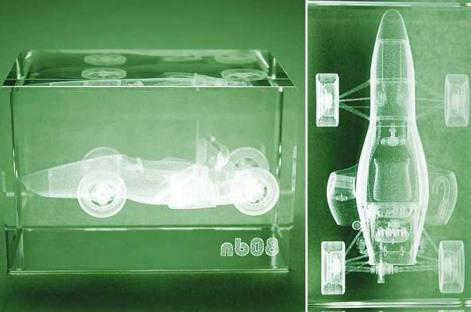 Glasquader mit 3d Gravur Image