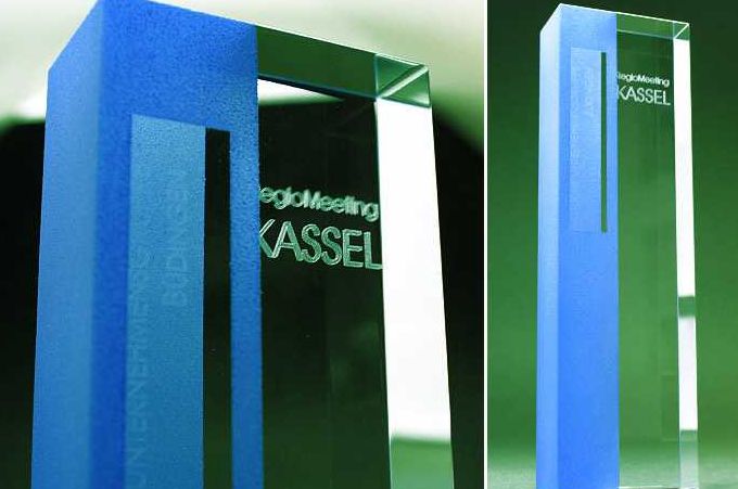 Glasquader mit 3D Lasergravur Image